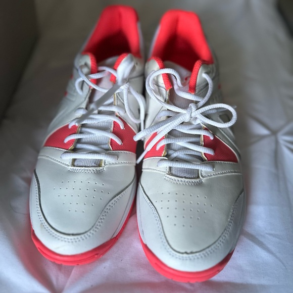 ASICS Women's White and Pink Athletic Shoes - Picture 3 of 5